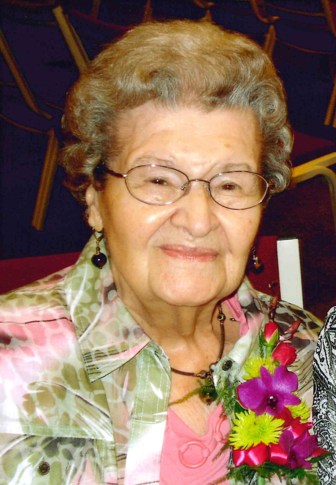 Geneva Van Zee